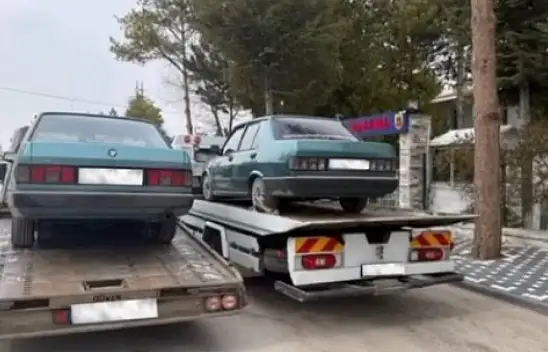 Yarış videosu paylaştılar, araçlarından oldular