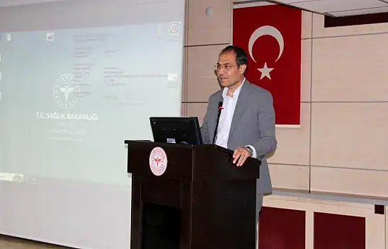 Yeni doktorlara ilk mesaj! Kayseri İl Sağlık Müdürü tecrübelerini anlattı