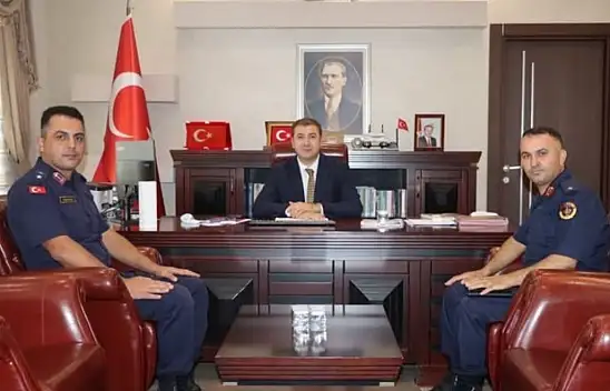 Yeni komutan göreve başladı, ilk ziyaret Kaymakam Karakaş'a oldu