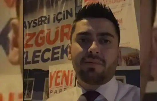 Yeni Parti'den Atatürk posteri açıklaması: 'Provokasyonu reddediyoruz'