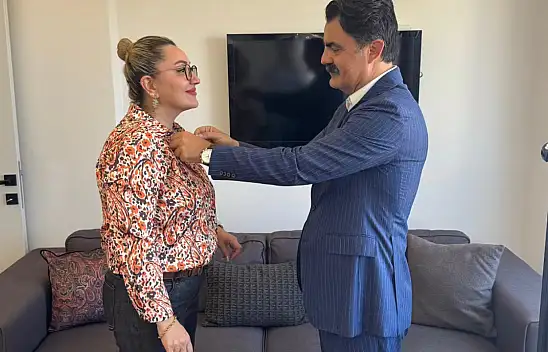 YENİ Parti'nin çiçeği burnunda ilçe başkanı özür diledi!