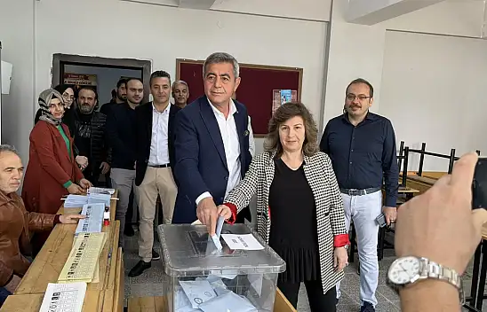 Yücel oyunu kullandı: Vatanımız, milletimiz ve geleceğimiz için hayırlı olsun