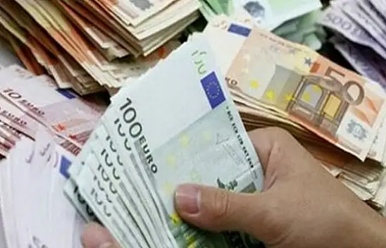 Yüzde 42,5 çıkarılan faizin, Dolar ve Euro'ya etkisi oldu mu?