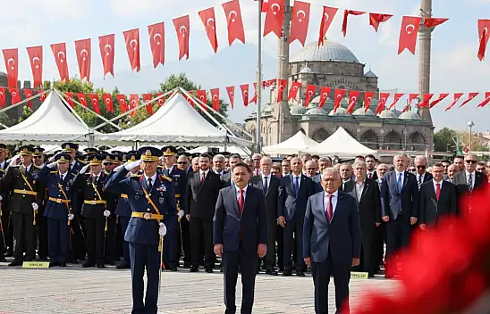 Zafer'in kutlamaları başladı