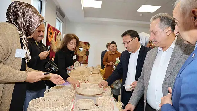 Vali Çiçek'ten övgü