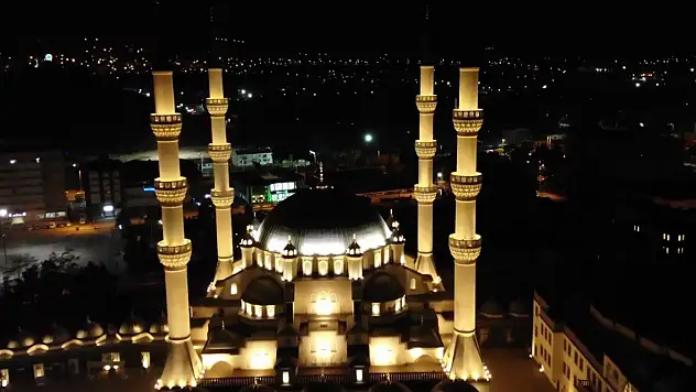 05 Eylül 2023 Salı günü Kayseri ilimizde namaz vakitleri