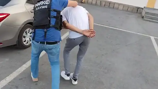 1 kilo 550 gram uyuşturucu madde ile yakalanmıştı! Cezası belli oldu