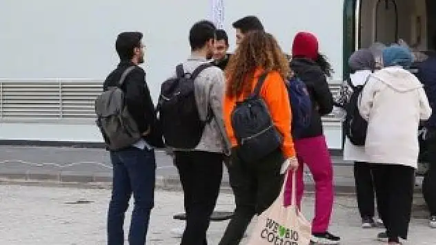 10 milyon adet dağıttılar