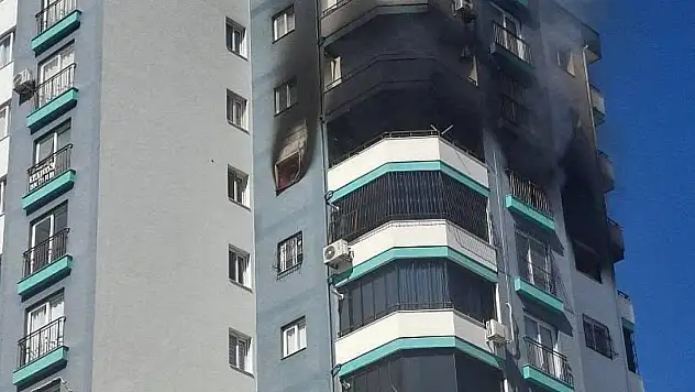 10'uncu katta yangın!