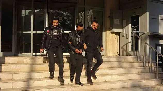 Tutuklandı!