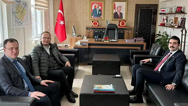 11 uluslararası ödüllü yönetmen memleketinde
