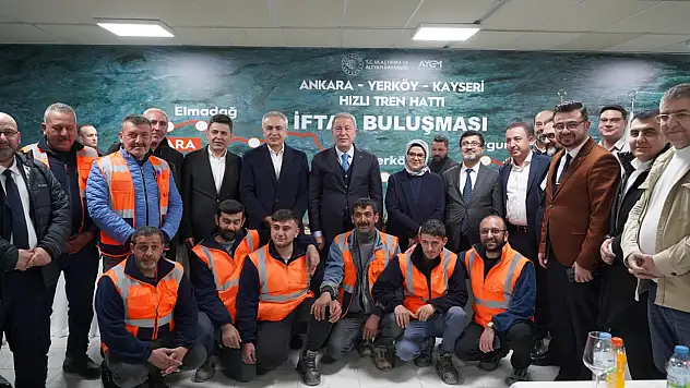 142 mühendis 3700 işçi 1100 iş makinası ile merakla beklenen proje devam ediyor