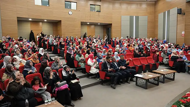 2026 Yaz Kur'an Kursu öncesi Melikgazi'de dikkat çeken seminer