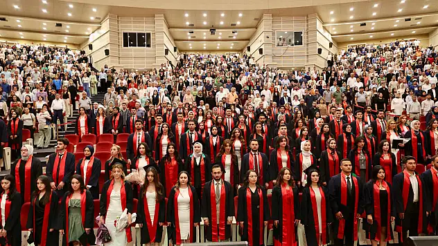 218 hukukçu adalet için yemin etti