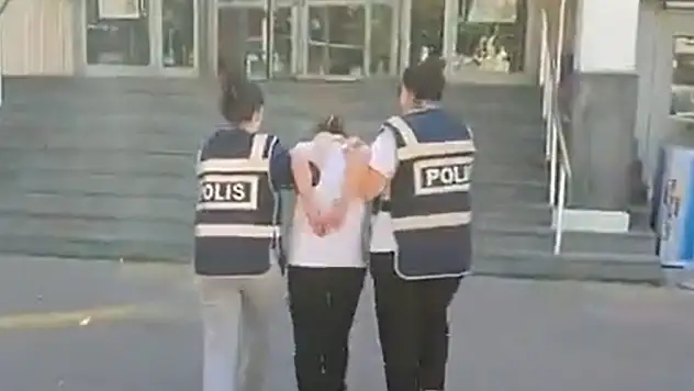 24 yıl cezası olan firari polisten kaçamadı