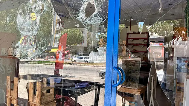 '3 çocuğumun ekmeğiyle oynadılar!'