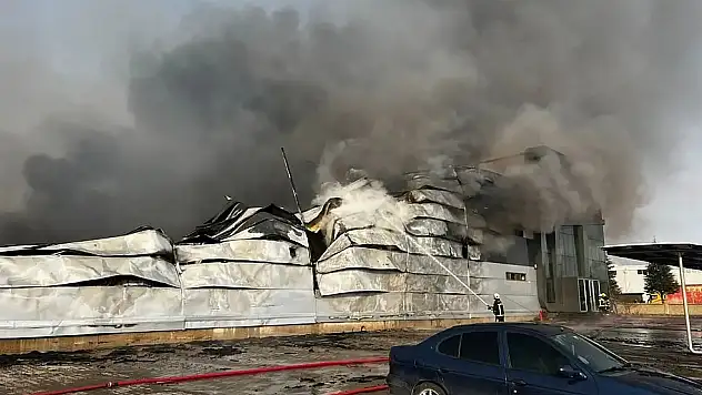 3 kişinin öldüğü fabrika yangınında 7 sanığın yargılanmasına devam edildi