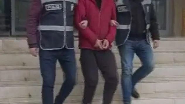 30 yıl kesinleşmiş hapis cezası bulunan şahıs yakalandı