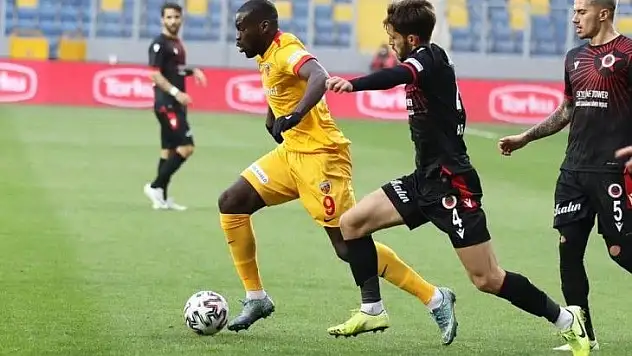 4 gol VAR'dan döndü