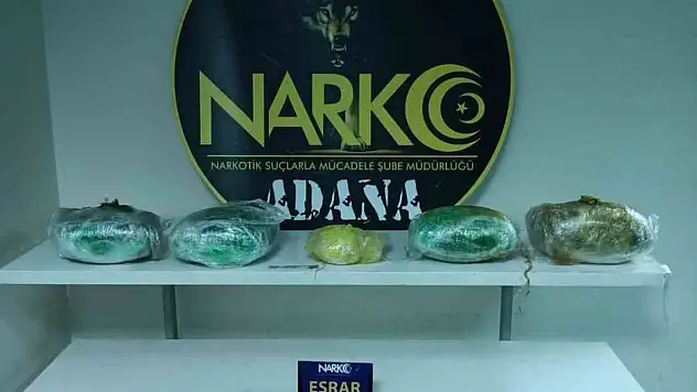 4 kilo esrar ele geçirildi, 2 şüpheli tutuklandı