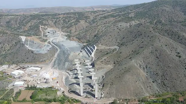 42 ili birbirine bağlayacak olan projeyle Kayseri nefes alacak