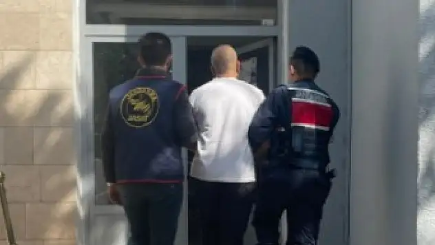 49 yıl hapis cezasıyla aranıyordu! JASAT'tan kaçamadı