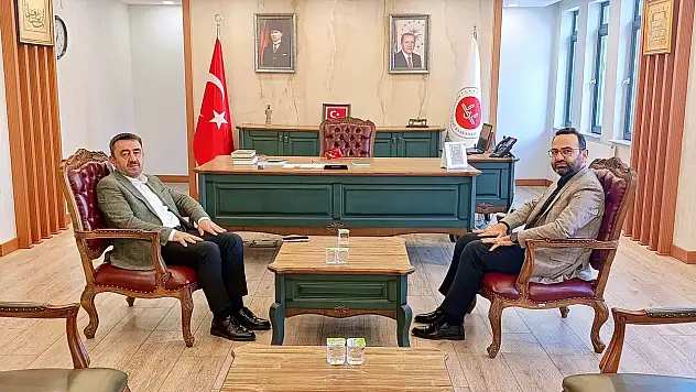 5.216 hisse bağış toplayan Müftülüğe tebrik