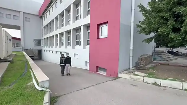 50 bin paket kaçak sigara yakalattı, kendini böyle savundu