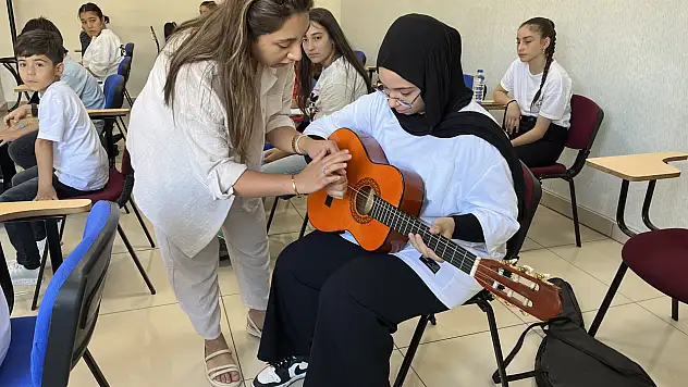 7'den 70'e  müziğin notaları