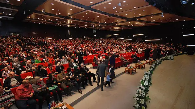 85 yıl sonra ilk kez sahnede! Kayseri'ye de geliyor