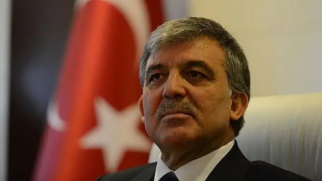 Abdullah Gül'den bayram mesajı! 'Hüzünlü geçiriyoruz'