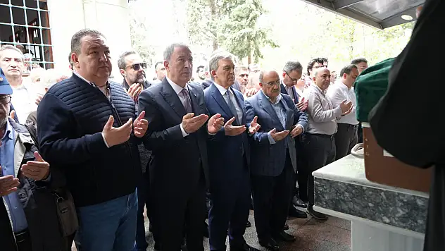 Abdullah Gül'ün dayısı son yolculuğuna uğurlandı