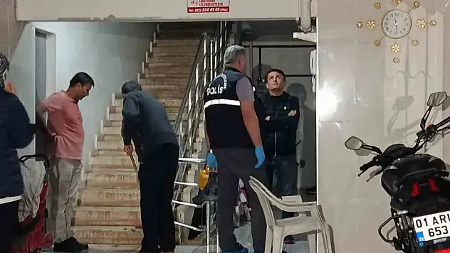 Apartman dairesinde yangın: 1 kişi...