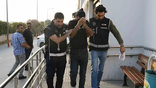 Adana'da dolandırıcılık ve uyuşturucu ticareti yapan şebekeye operasyon: 12 gözaltı kararı