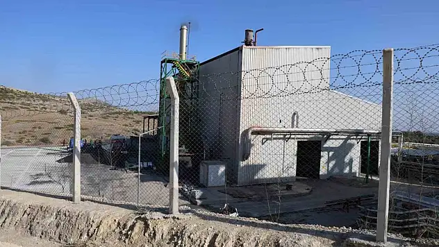 Adana'da üretim tesisinde yangın