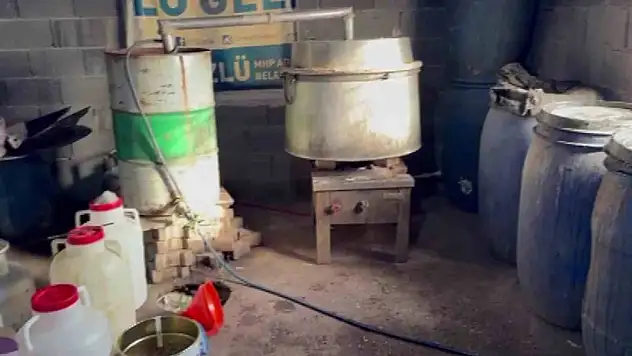 Bin 50 litre kaçak alkol ele geçirildi