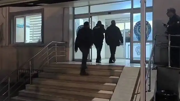 Adana'da aranan 3 hükümlü yakalandı