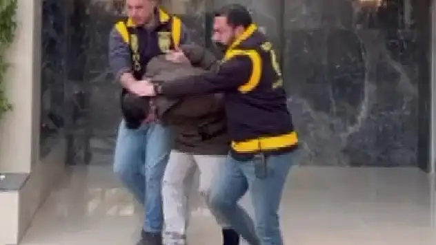 Oyunda tartıştılar, boş arazide dövdüler