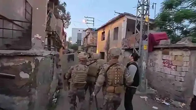 Torbacı operasyonu: 15 tutuklama