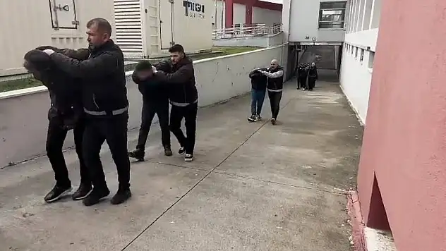 27 kilogram bonzai ham maddesi ele geçirildi
