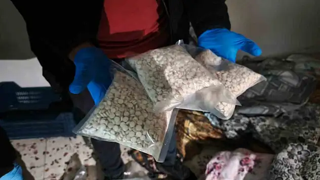 Torbacı operasyonu: 5 gözaltı