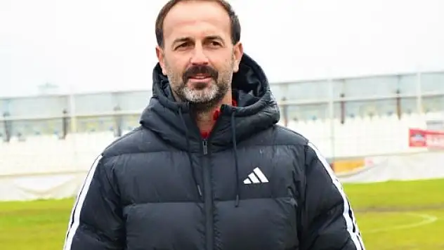 Adem Çak'tan galibiyetle başlangıç