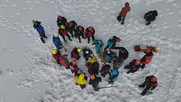 AFAD, Kayseri'de 130 kişilik ekip ile bakın ne yaptı!