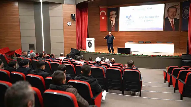 Melikgazi personeline eğitim