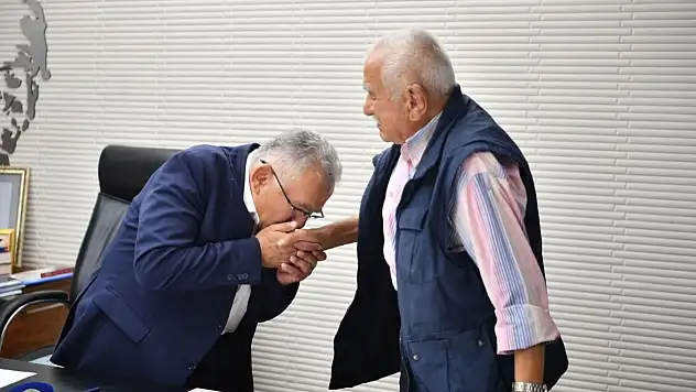 Ağabeyini kaybeden Büyükkılıç'tan duygulandıran açıklama!