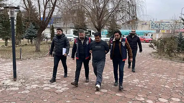 Ağabeyini öldüren cinayet zanlısı adliyede