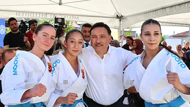 Ağırnas'ta 70'inci ERVA Spor Kulübü açıldı