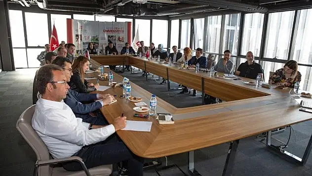 AGÜ Akademi'den Pazarlama Düşünceleri Eğitimi
