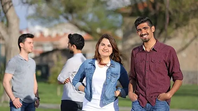 AGÜ, En Başarılı Üniversiteler Arasında
