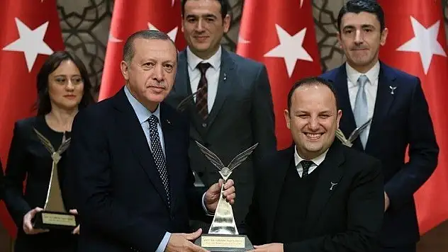 AGÜ Öğretim Üyesi Doç. Dr. Güngör TÜBİTAK 2017 Ödülü Aldı